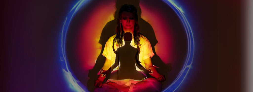 Your Aura’s Cluttered—It’s Not Just the Closet